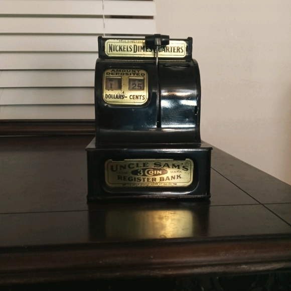 UNCLE SAMS 3 COIN REGISTER BANK - Picture 1 of 6
